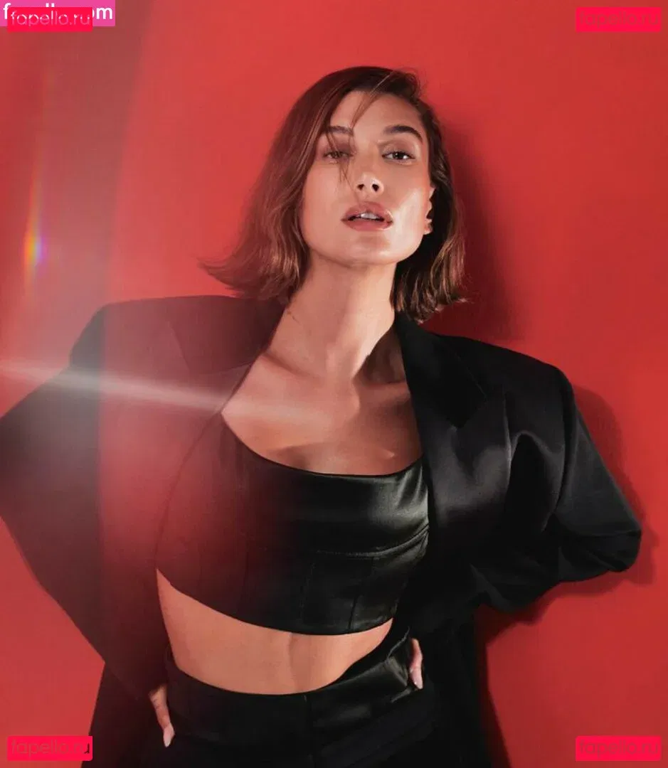Hailey Baldwin Bieber Onlyfans Photo Gallery 