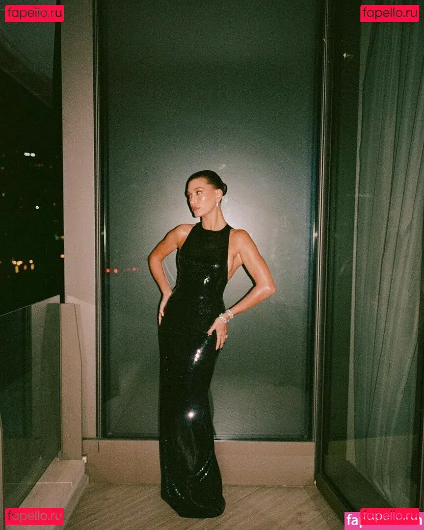 Hailey Baldwin Bieber Onlyfans Photo Gallery 