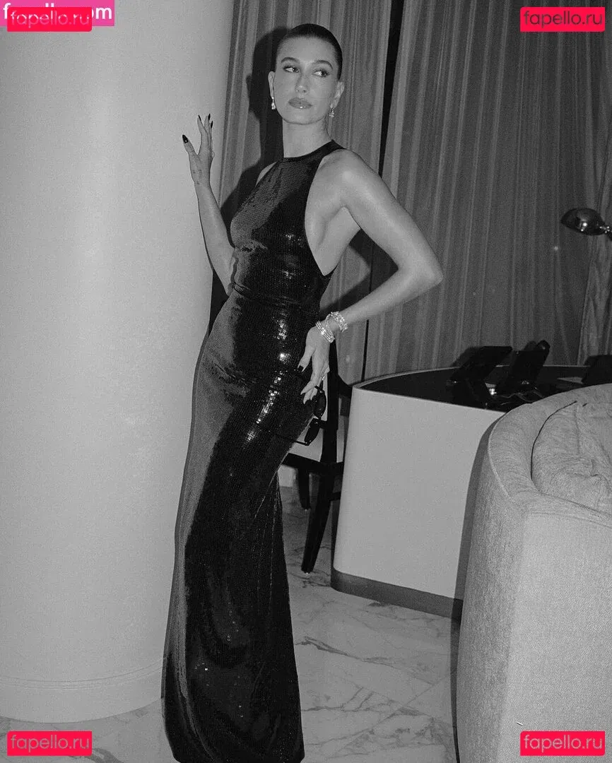 Hailey Baldwin Bieber Onlyfans Photo Gallery 