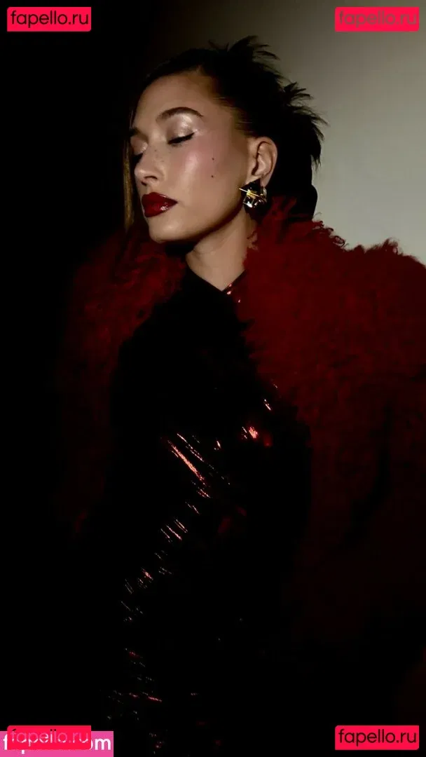 Hailey Baldwin Bieber Onlyfans Photo Gallery 