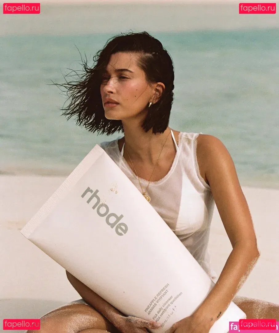 Hailey Baldwin Bieber Onlyfans Photo Gallery 