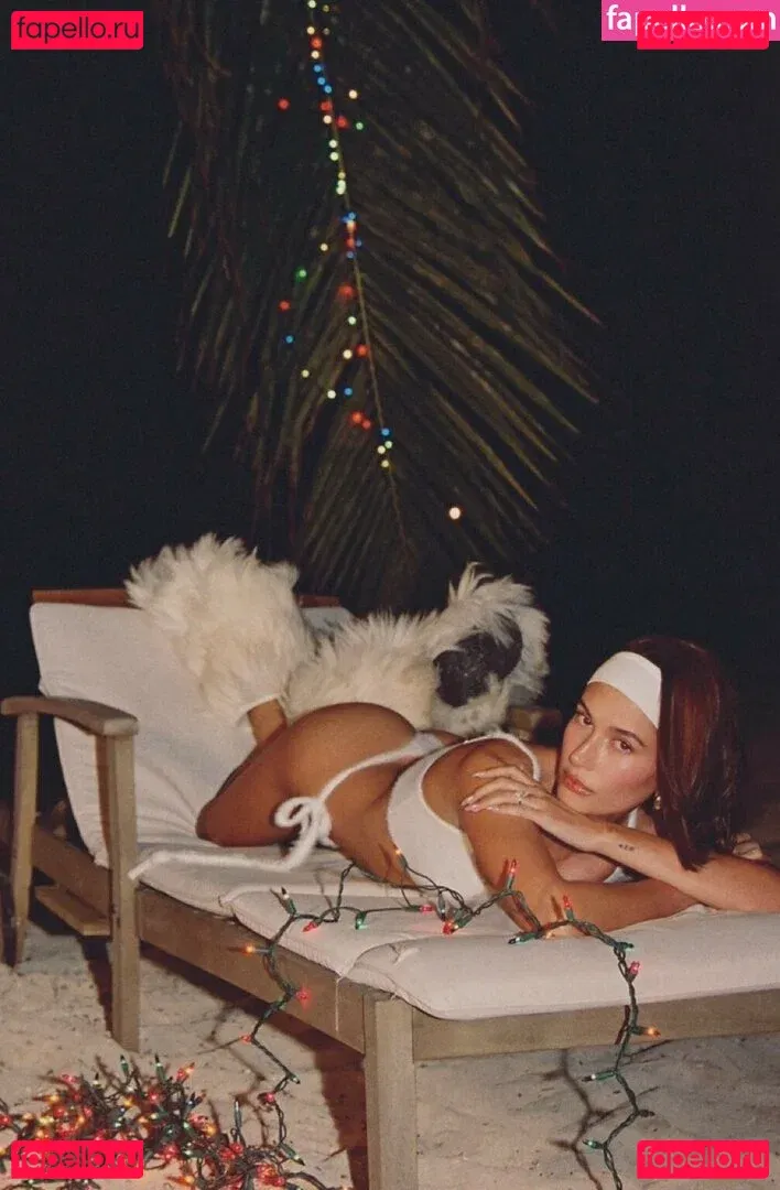 Hailey Baldwin Bieber Onlyfans Photo Gallery 