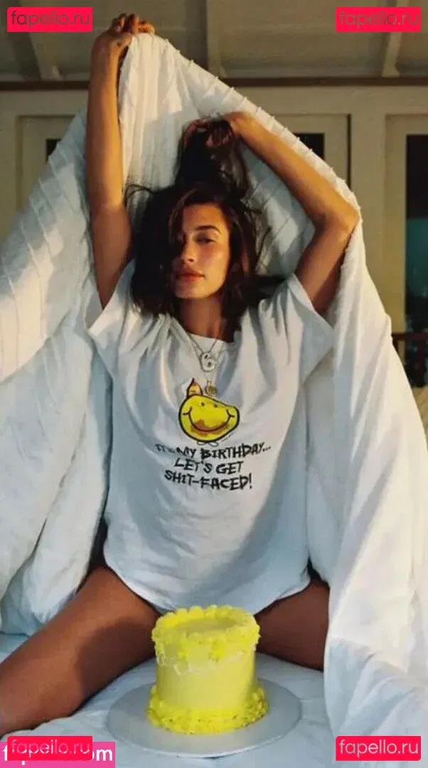 Hailey Baldwin Bieber Onlyfans Photo Gallery 