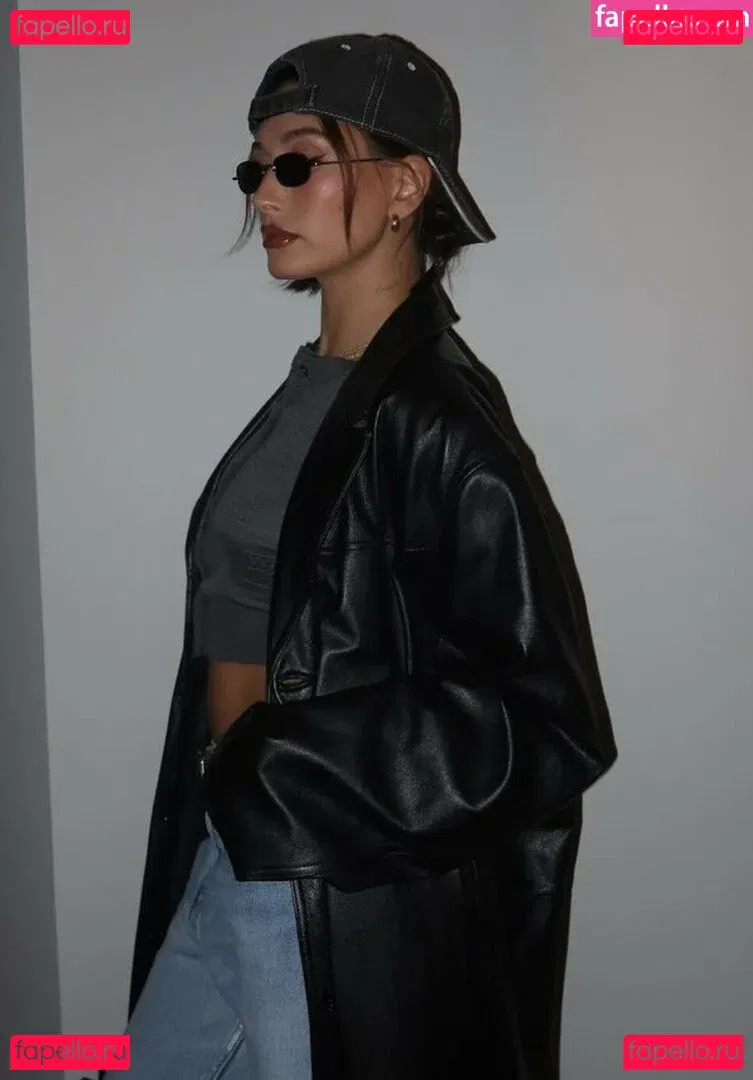 Hailey Baldwin Bieber Onlyfans Photo Gallery 