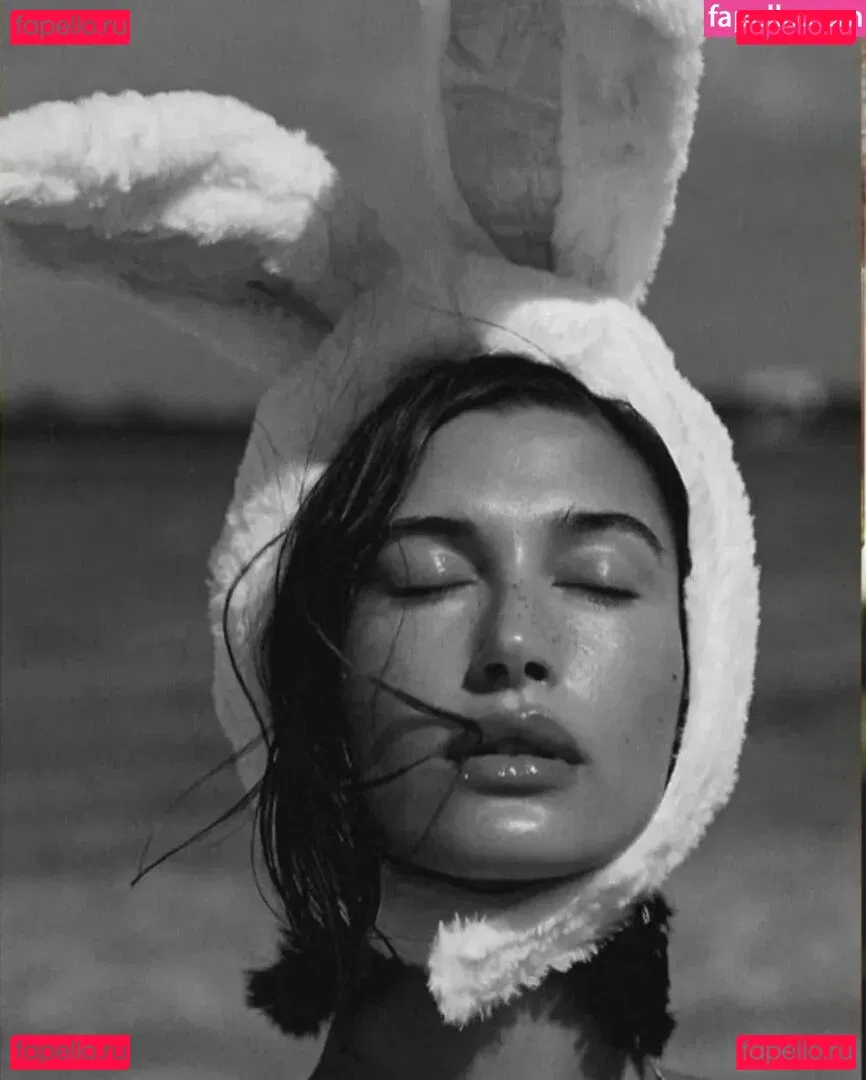 Hailey Baldwin Bieber Onlyfans Photo Gallery 