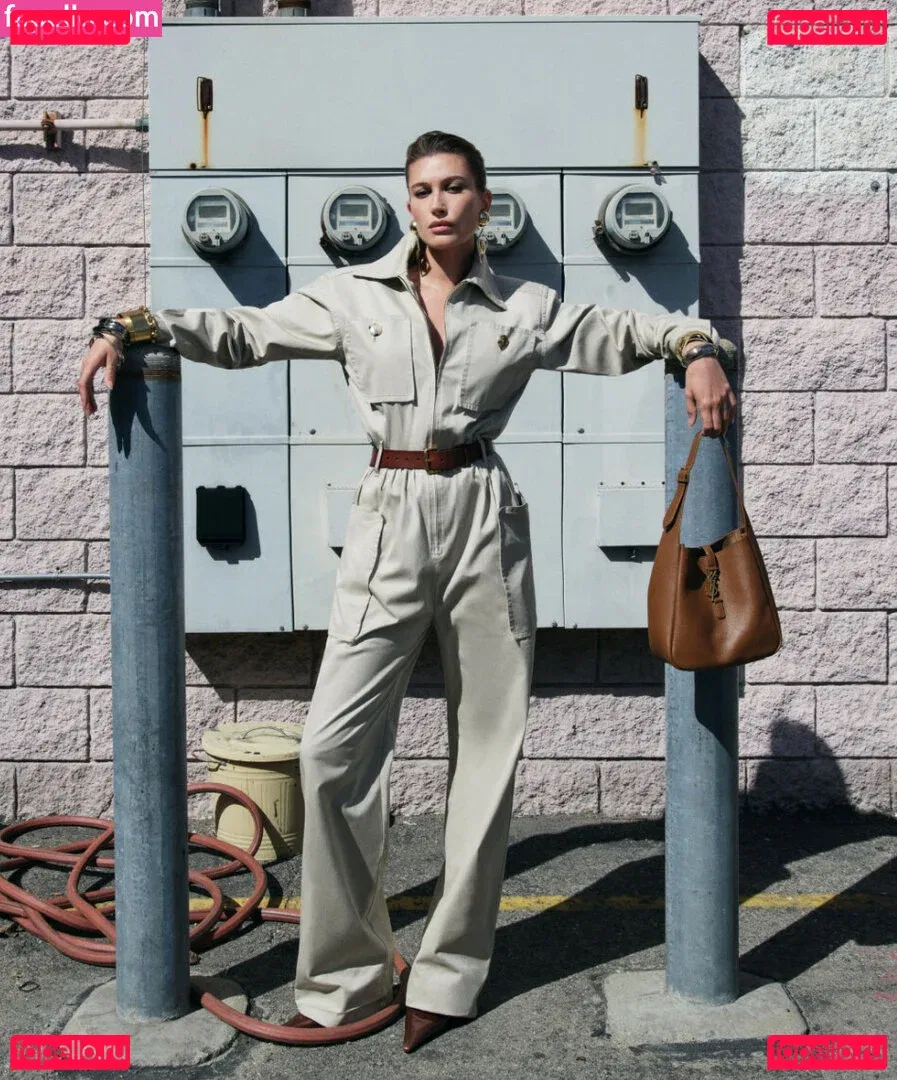 Hailey Baldwin Bieber Onlyfans Photo Gallery 