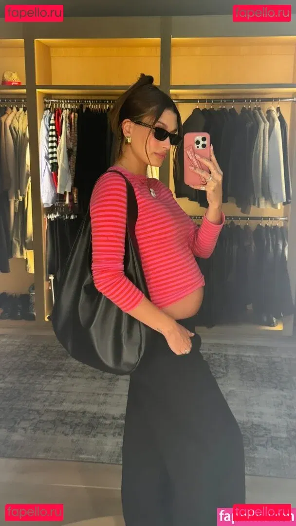 Hailey Baldwin Bieber Onlyfans Photo Gallery 