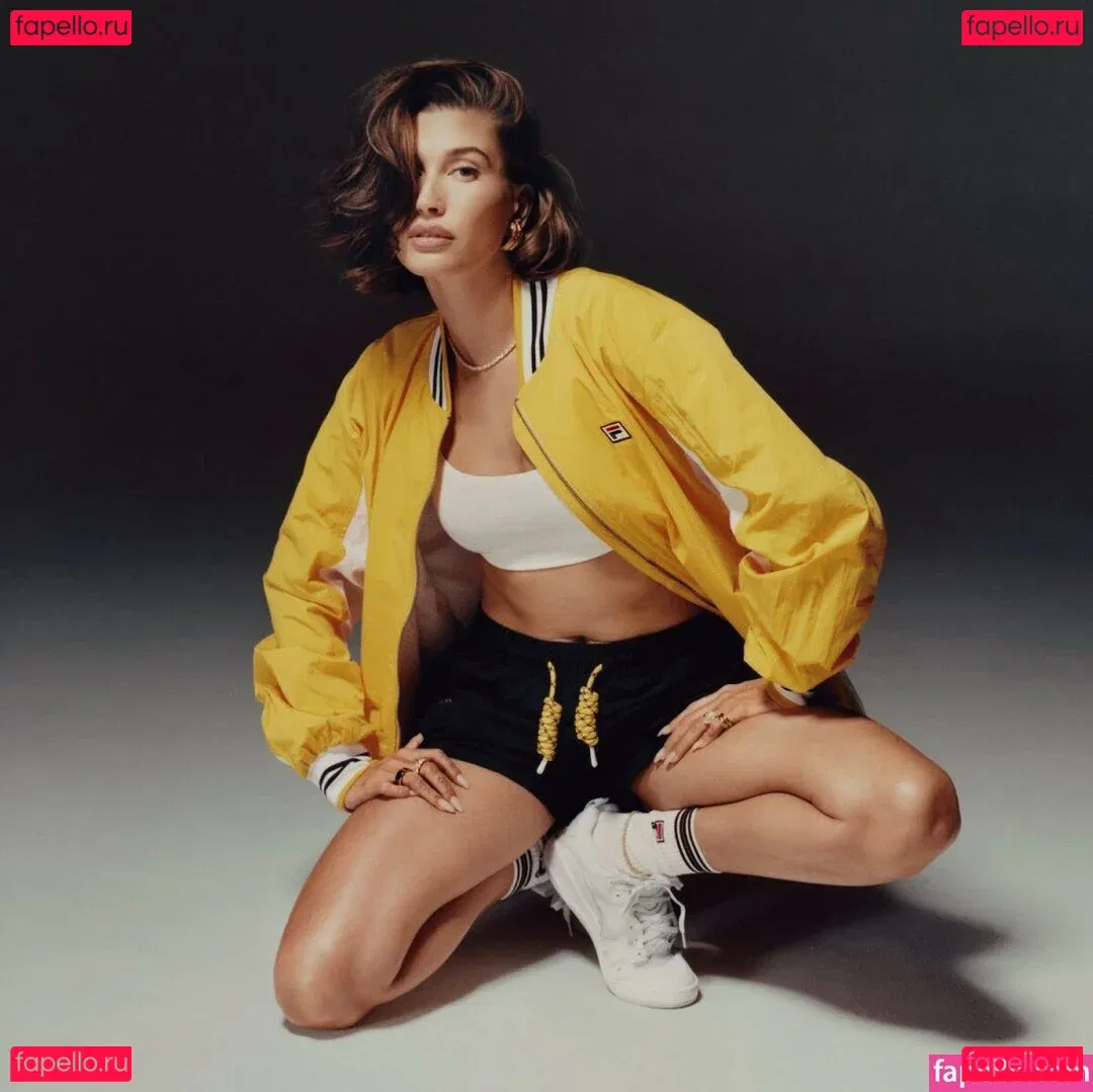 Hailey Baldwin Bieber Onlyfans Photo Gallery 
