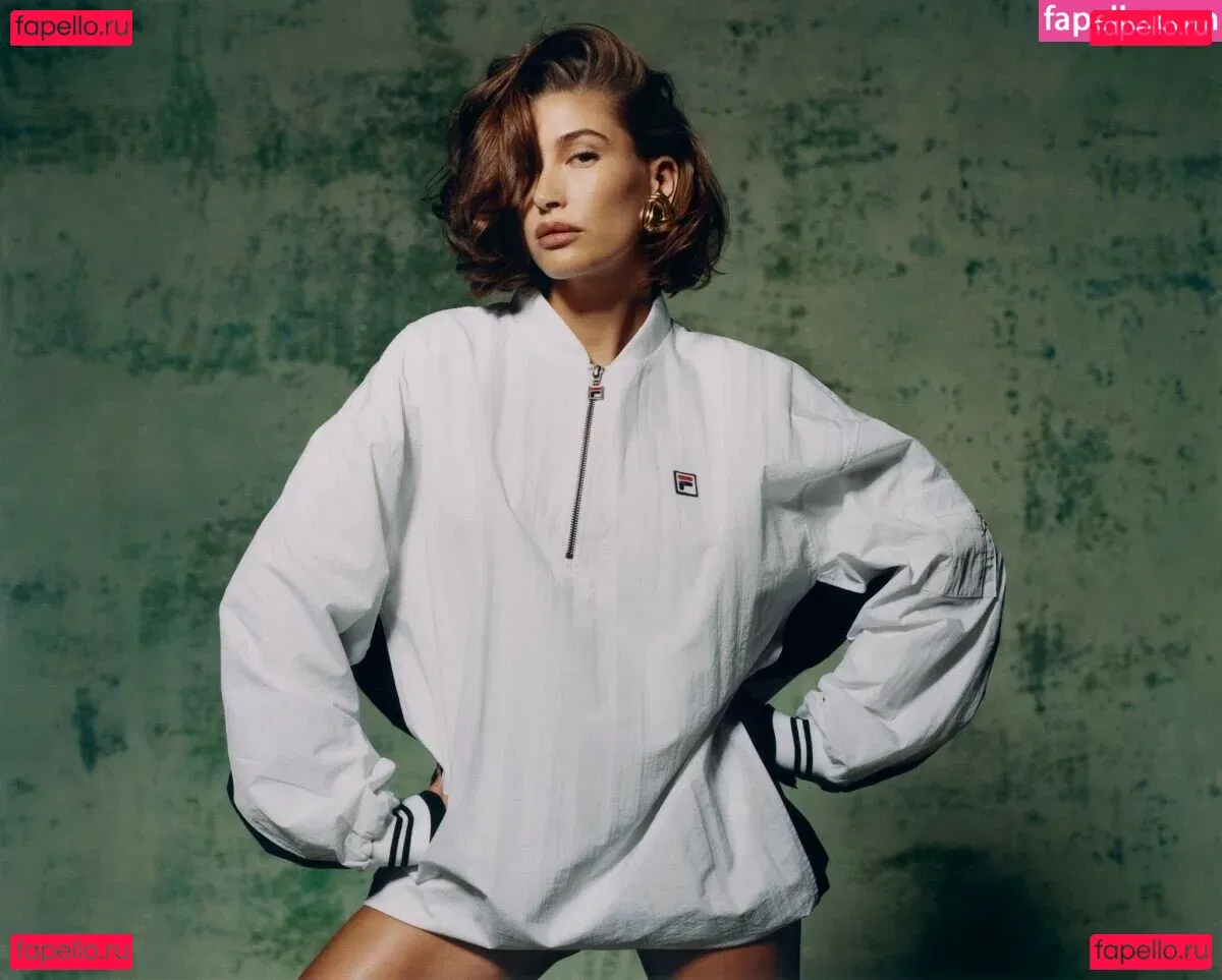 Hailey Baldwin Bieber Onlyfans Photo Gallery 