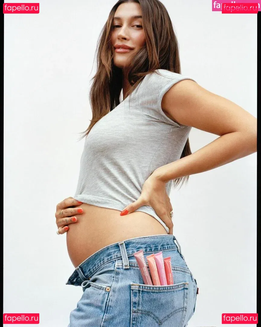 Hailey Baldwin Bieber Onlyfans Photo Gallery 