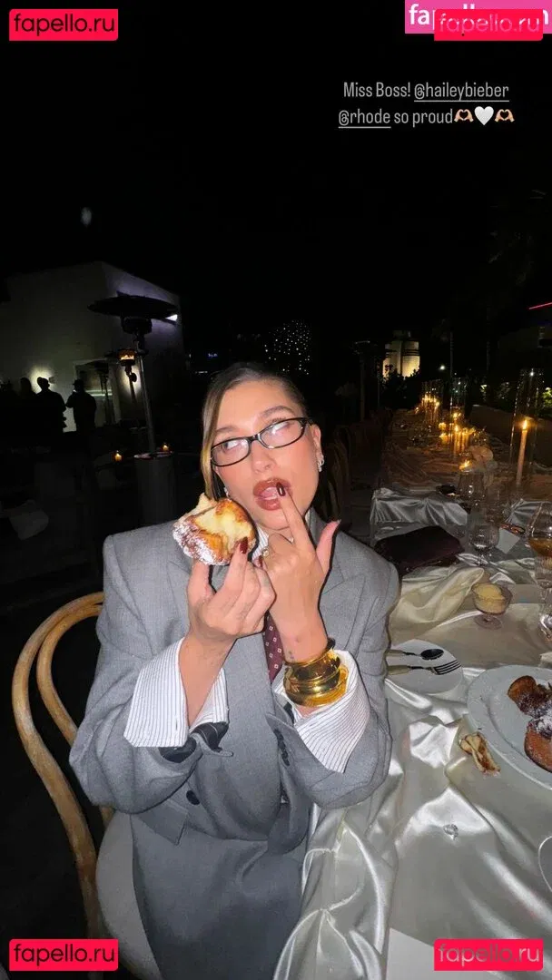 Hailey Baldwin Bieber Onlyfans Photo Gallery 