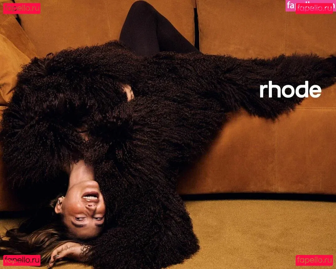 Hailey Baldwin Bieber Onlyfans Photo Gallery 