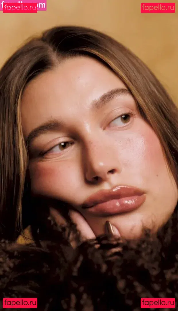 Hailey Baldwin Bieber Onlyfans Photo Gallery 