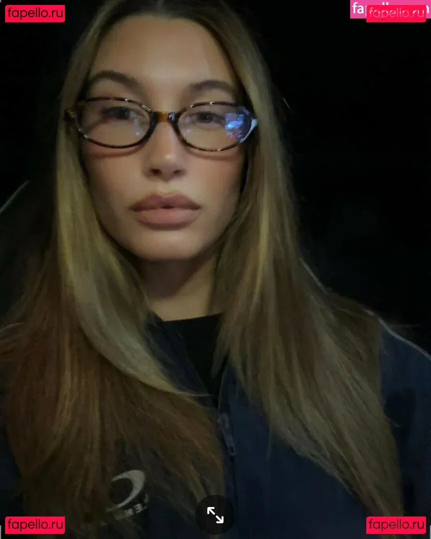 Hailey Baldwin Bieber Onlyfans Photo Gallery 