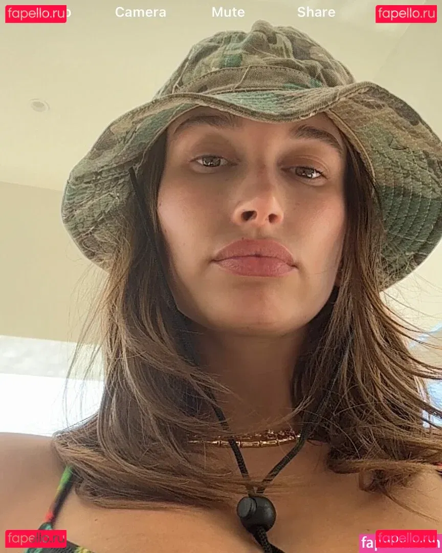 Hailey Baldwin Bieber Onlyfans Photo Gallery 