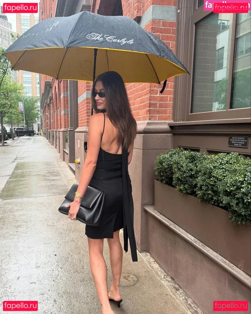 Hailey Baldwin Bieber Onlyfans Photo Gallery 