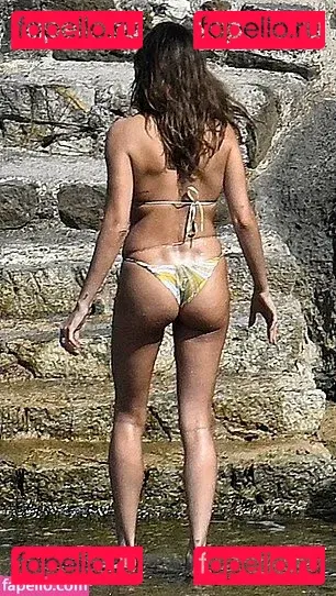 Hailey Baldwin Bieber Onlyfans Photo Gallery 