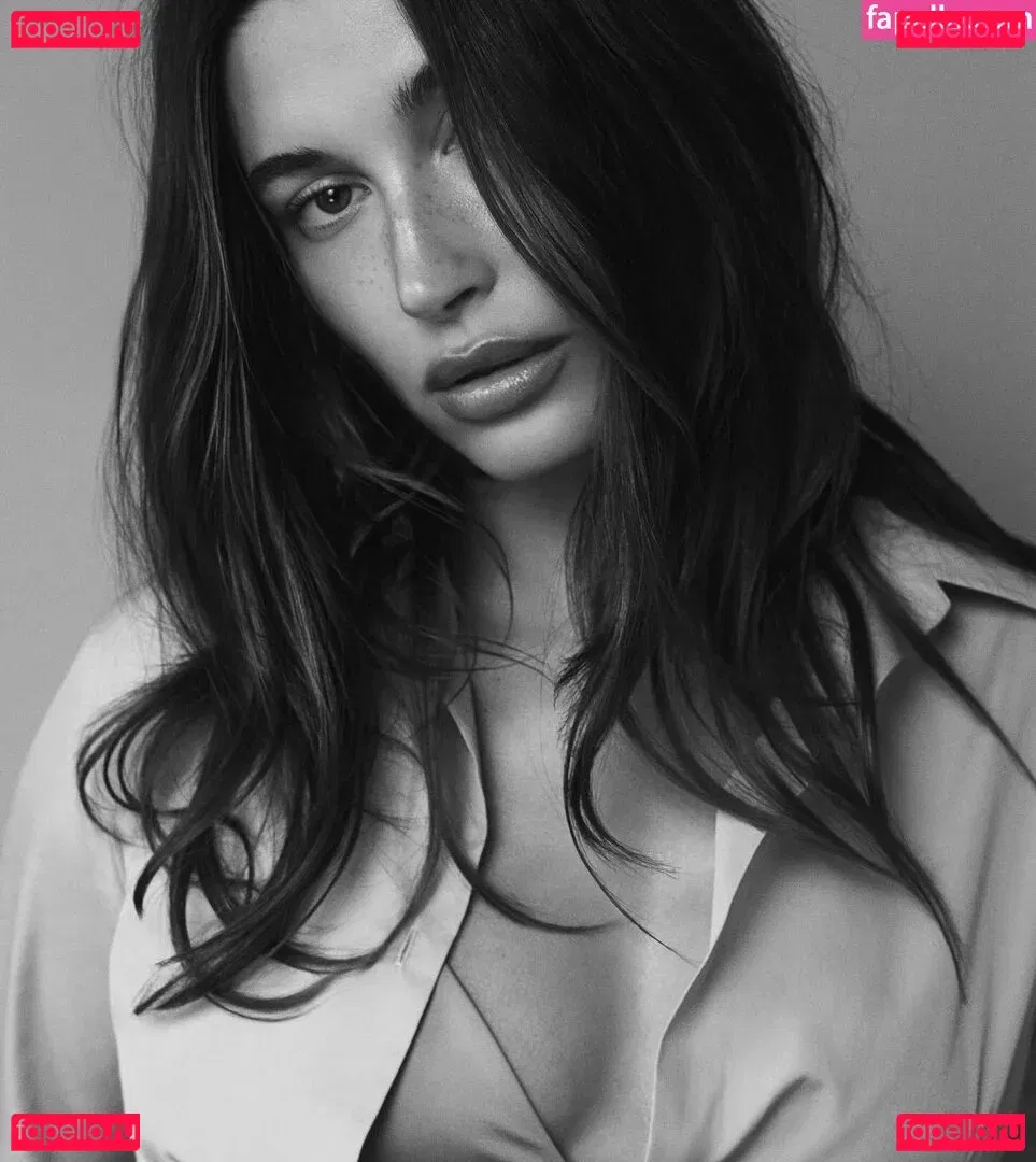 Hailey Baldwin Bieber Onlyfans Photo Gallery 