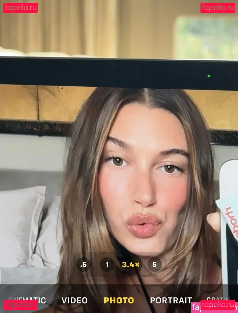 Hailey Baldwin Bieber Onlyfans Photo Gallery 