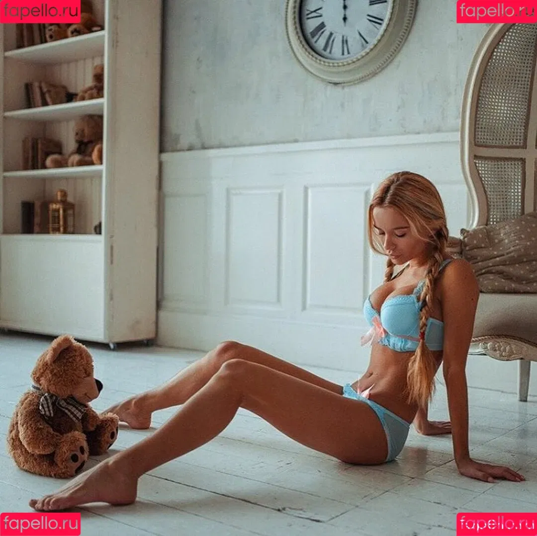 Ekaterina Zueva Onlyfans Photo Gallery 