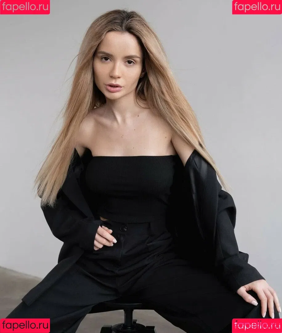 Ekaterina Zueva Onlyfans Photo Gallery 