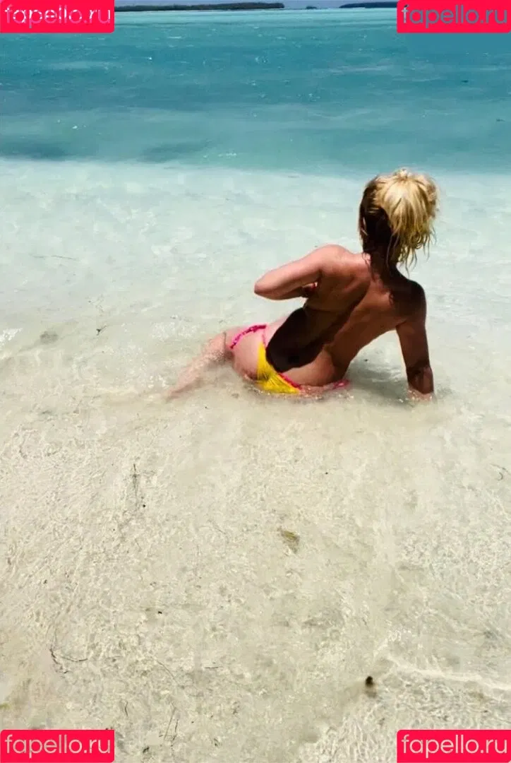 Britney Spears Onlyfans Photo Gallery 