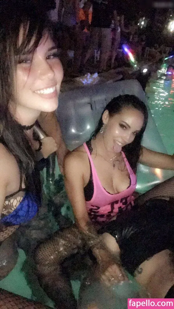 Succubus.sushi Onlyfans Photo Gallery 