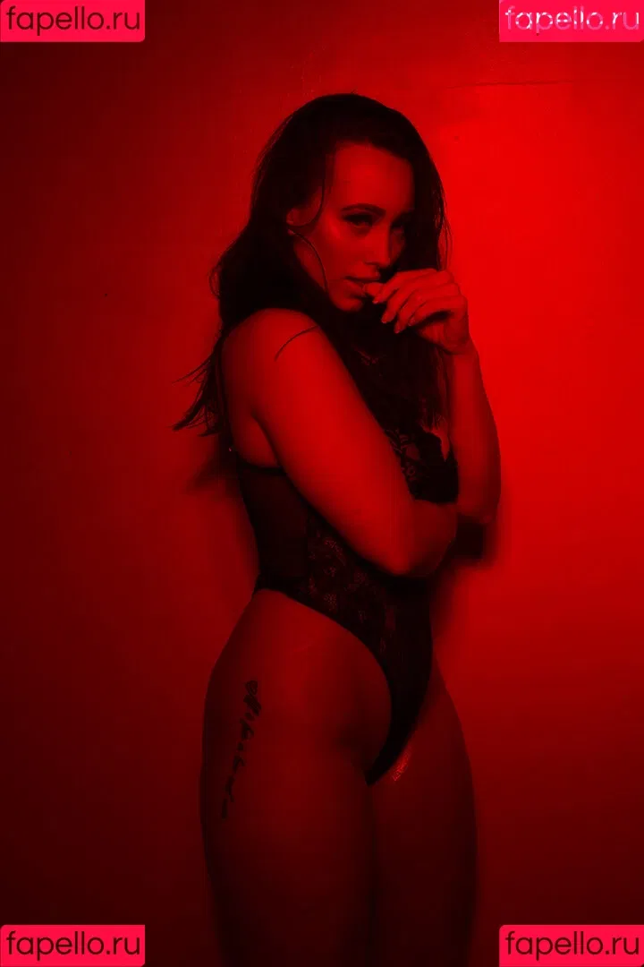insanelyvain Onlyfans Photo Gallery 