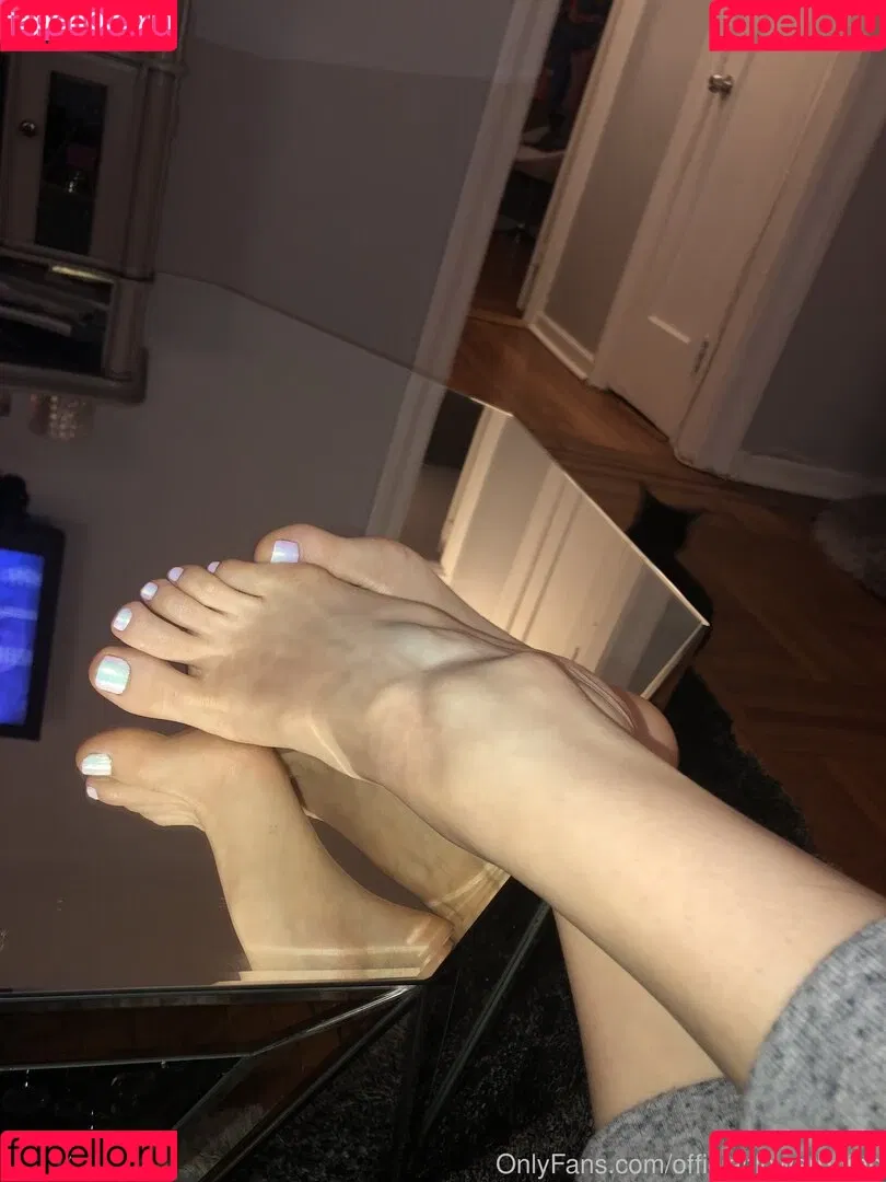 insanelyvain Onlyfans Photo Gallery 
