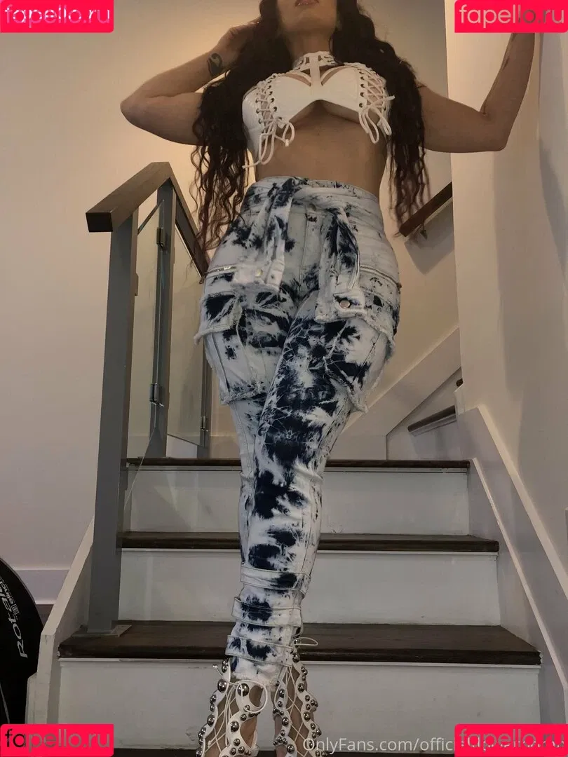 insanelyvain Onlyfans Photo Gallery 