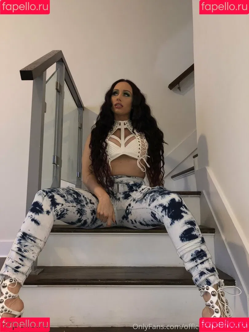 insanelyvain Onlyfans Photo Gallery 