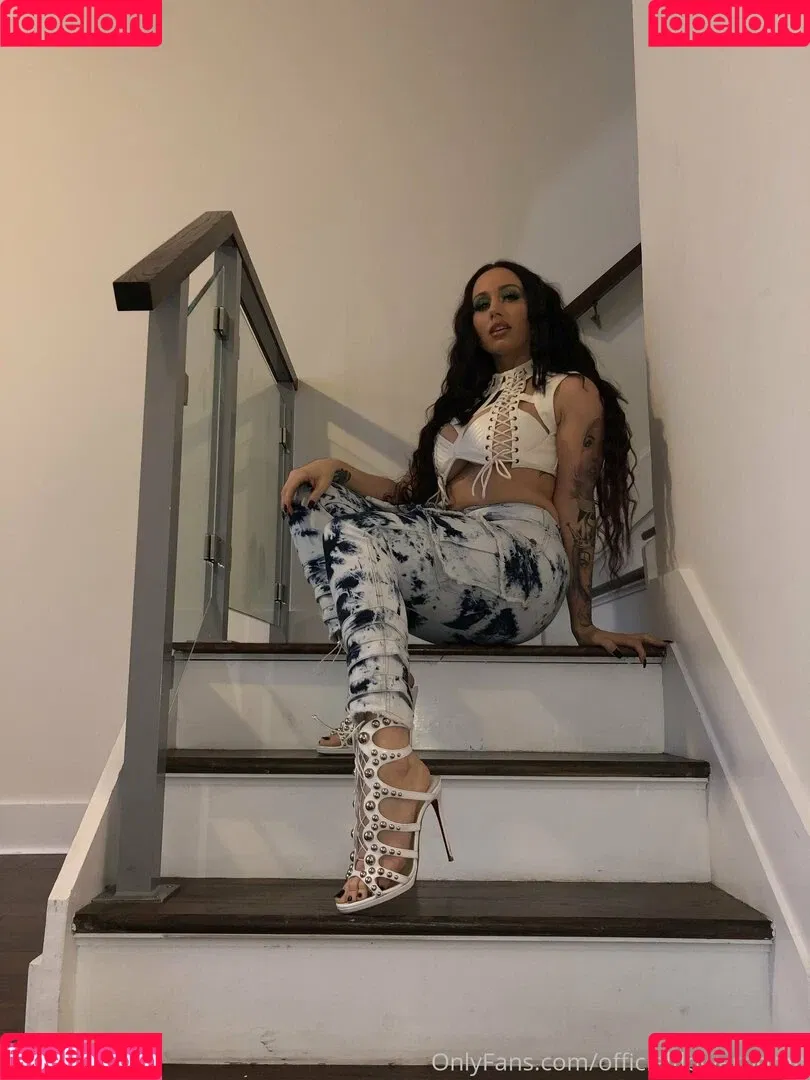 insanelyvain Onlyfans Photo Gallery 