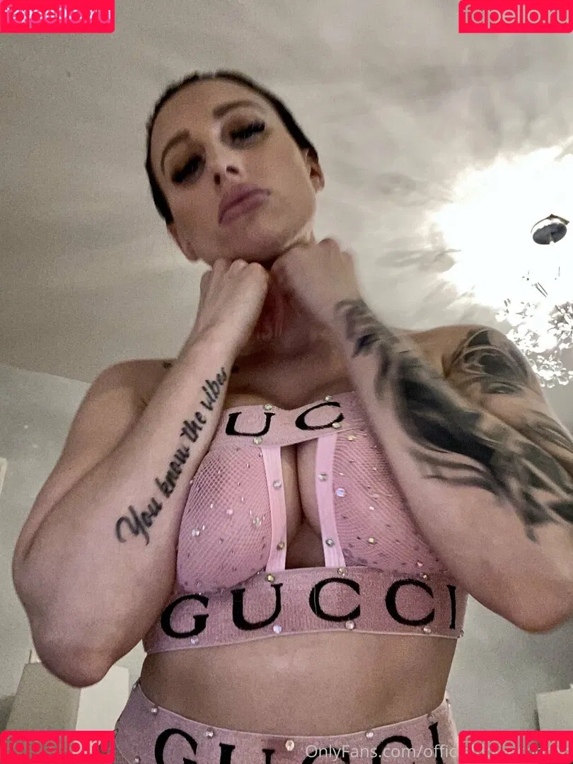 insanelyvain Onlyfans Photo Gallery 
