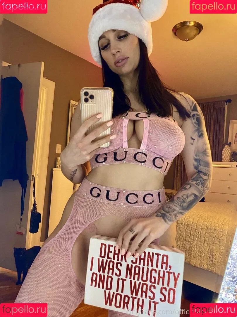 insanelyvain Onlyfans Photo Gallery 