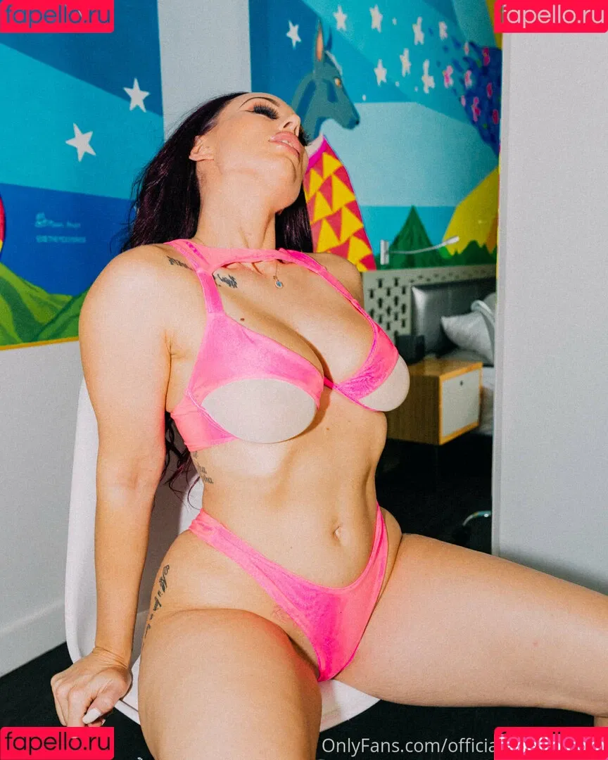 insanelyvain Onlyfans Photo Gallery 