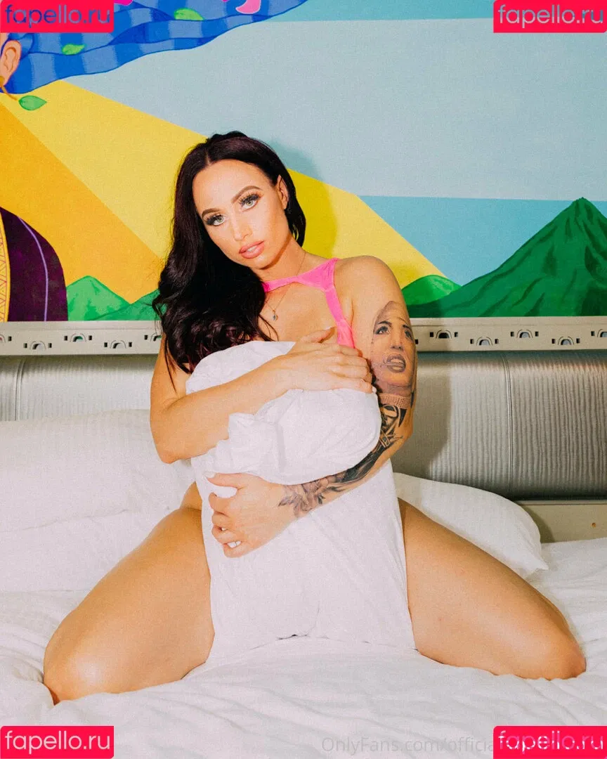 insanelyvain Onlyfans Photo Gallery 