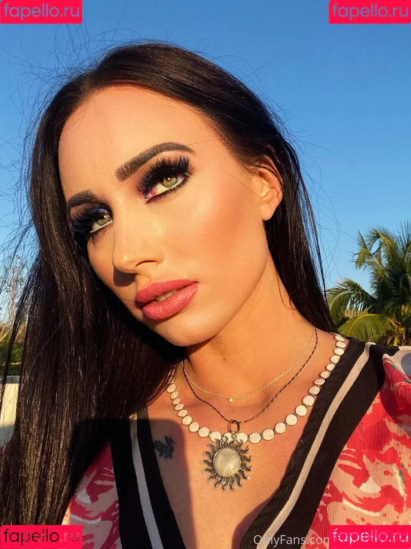 insanelyvain Onlyfans Photo Gallery 