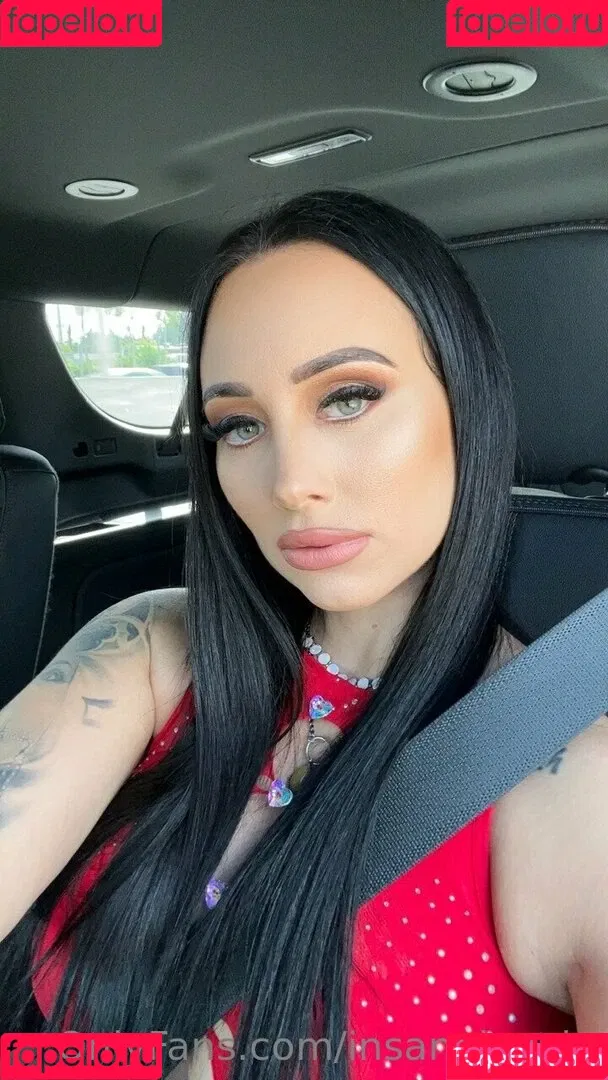 insanelyvain Onlyfans Photo Gallery 