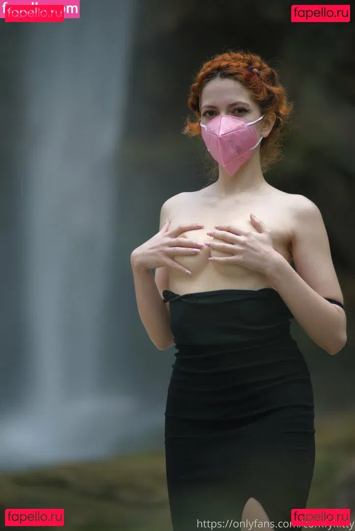 comfykitty Onlyfans Photo Gallery 