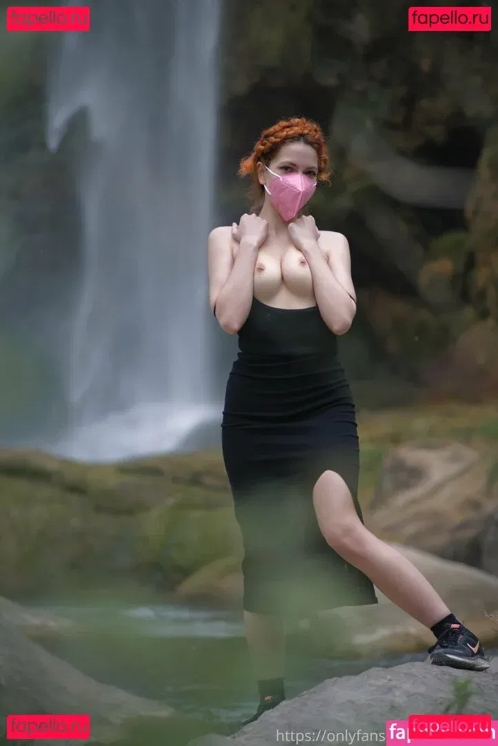 comfykitty Onlyfans Photo Gallery 