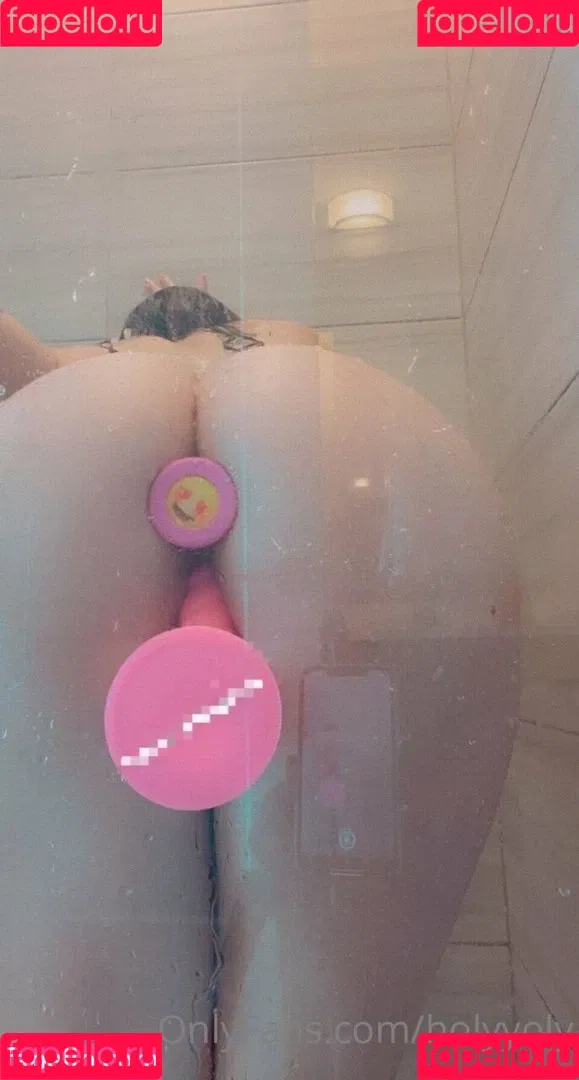 Holyyoly Onlyfans Photo Gallery 