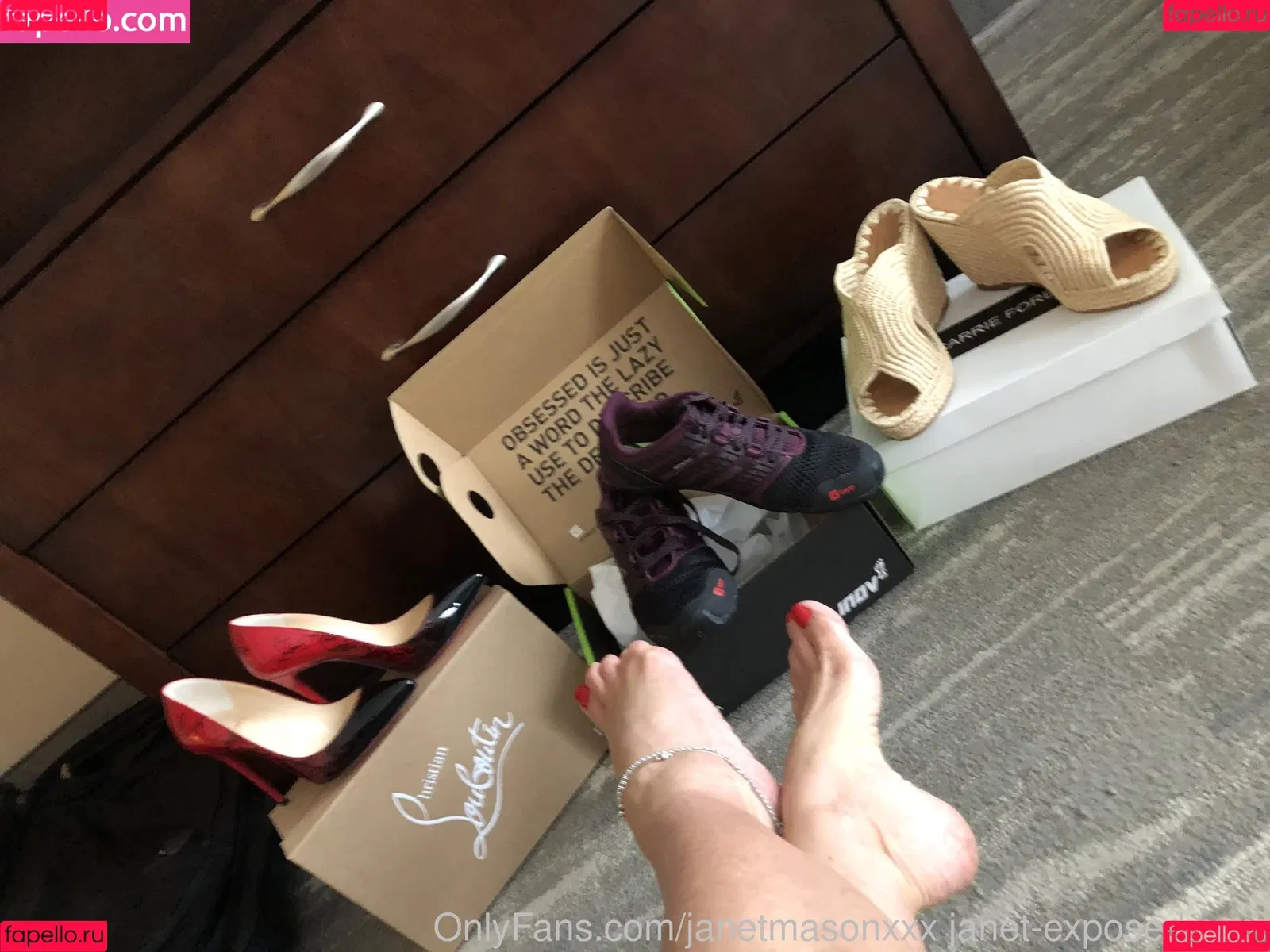 Janet Mason Onlyfans Photo Gallery 