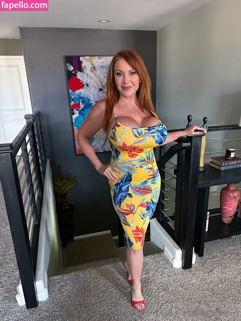 Janet Mason Onlyfans Photo Gallery 