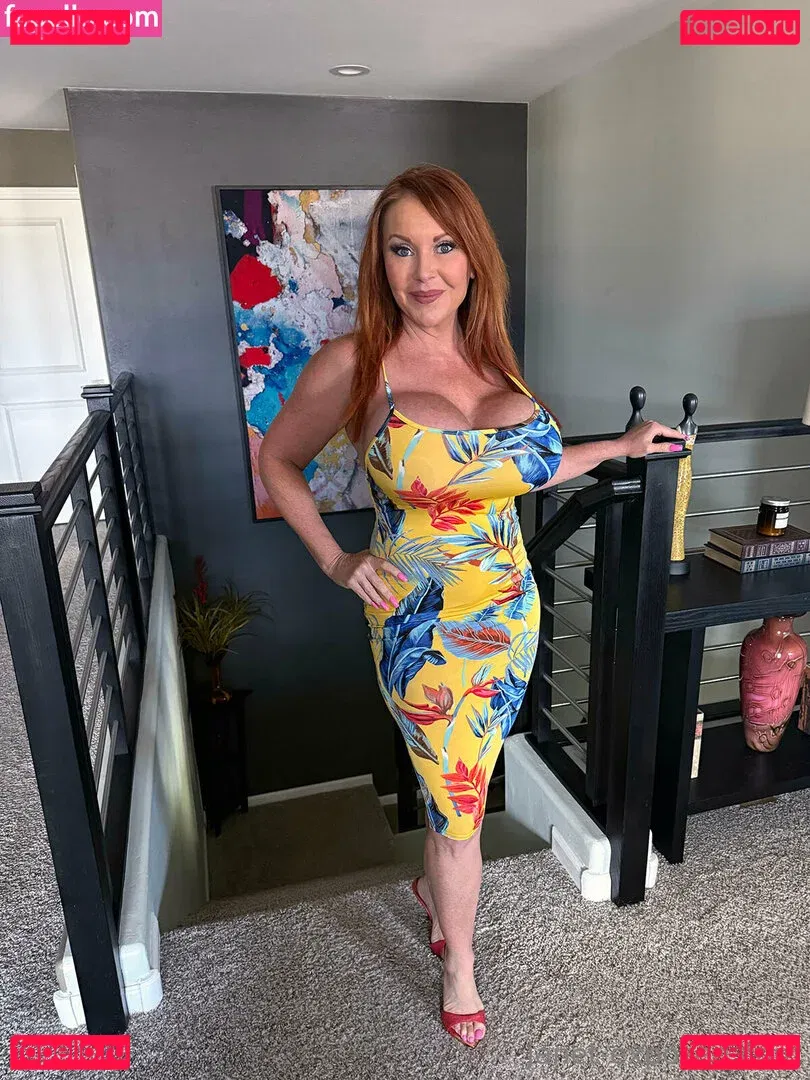 Janet Mason Onlyfans Photo Gallery 