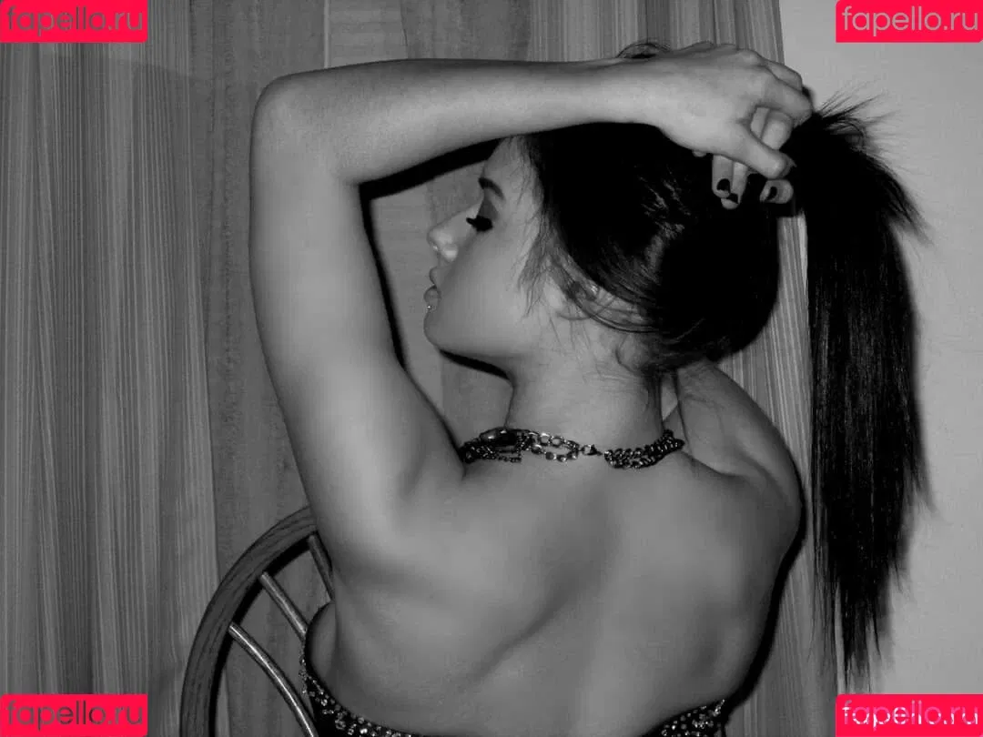 Daria Thibault Onlyfans Photo Gallery 