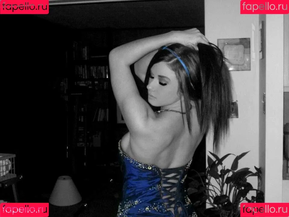 Daria Thibault Onlyfans Photo Gallery 