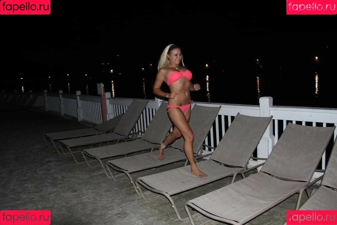 Daria Thibault Onlyfans Photo Gallery 