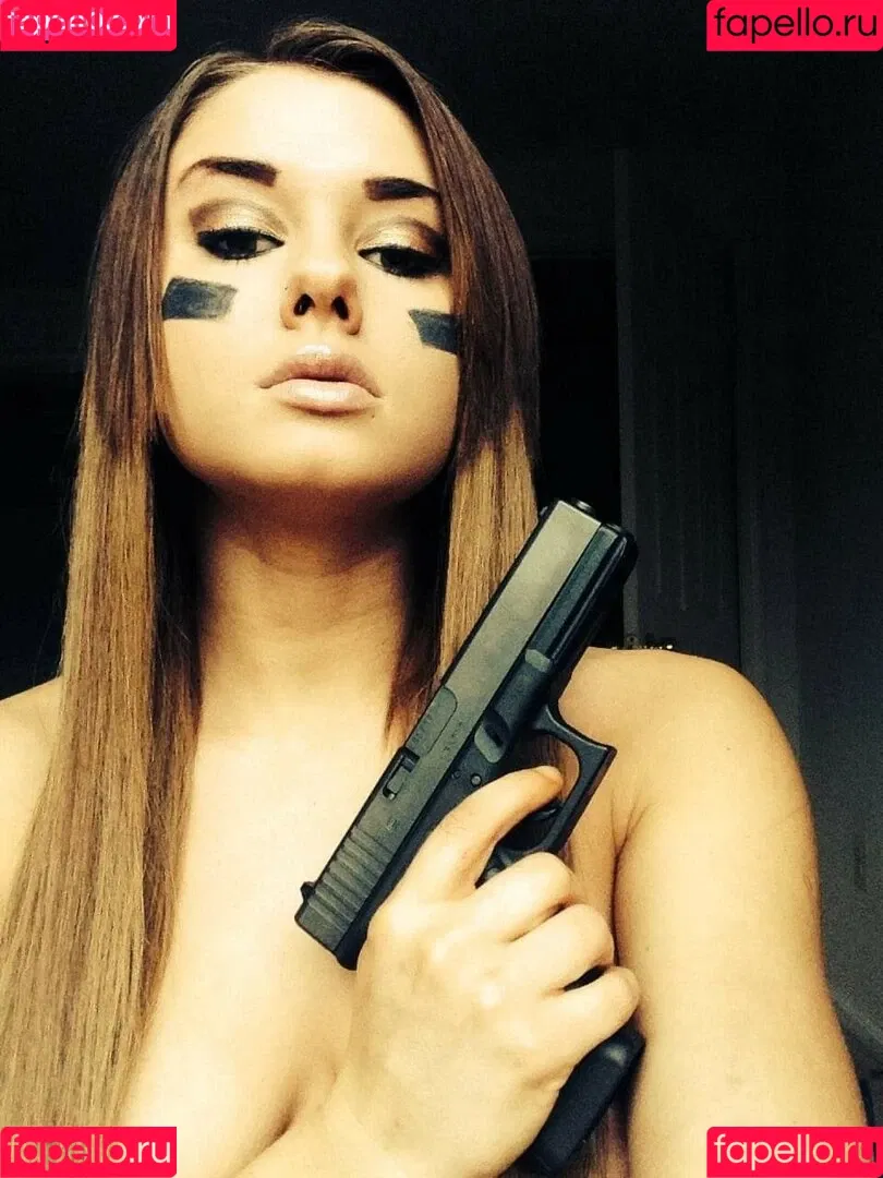 Daria Thibault Onlyfans Photo Gallery 