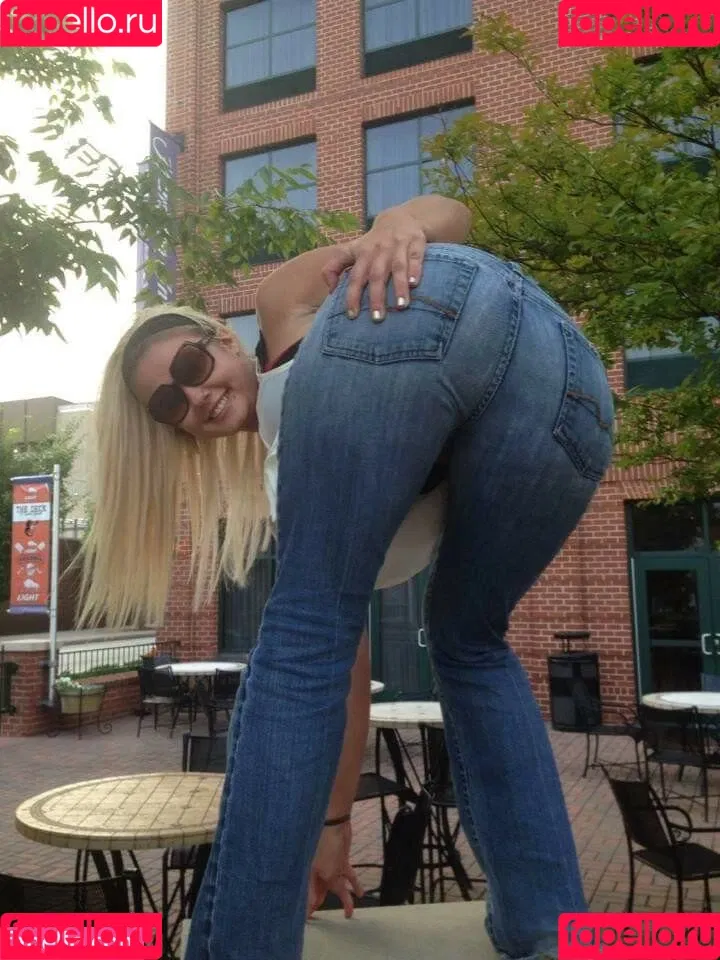 Daria Thibault Onlyfans Photo Gallery 