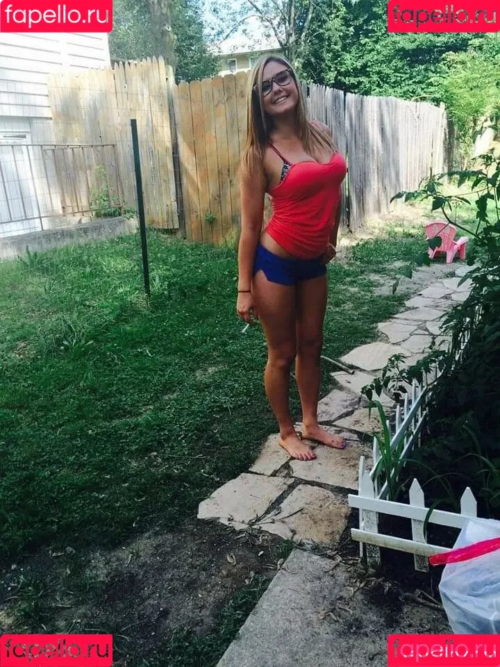 Daria Thibault Onlyfans Photo Gallery 